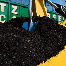 Brown Dyed Mulch in St. Louis